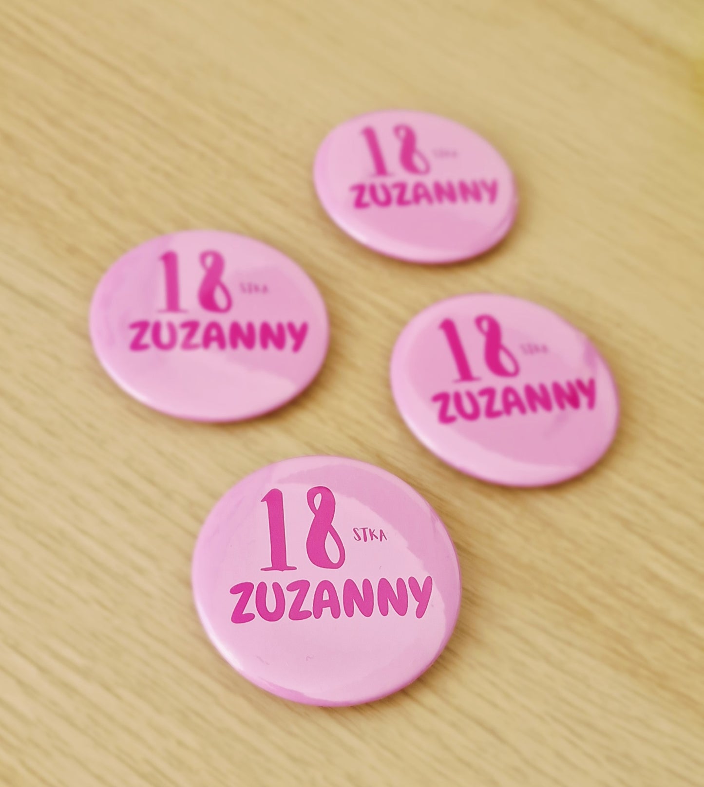 Custom badges 58mm set of 6 pcs